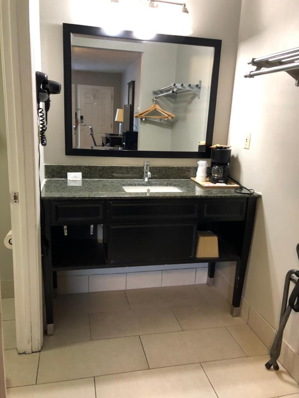 Deerfield Inn And Suites - Fairview Ngoại thất bức ảnh